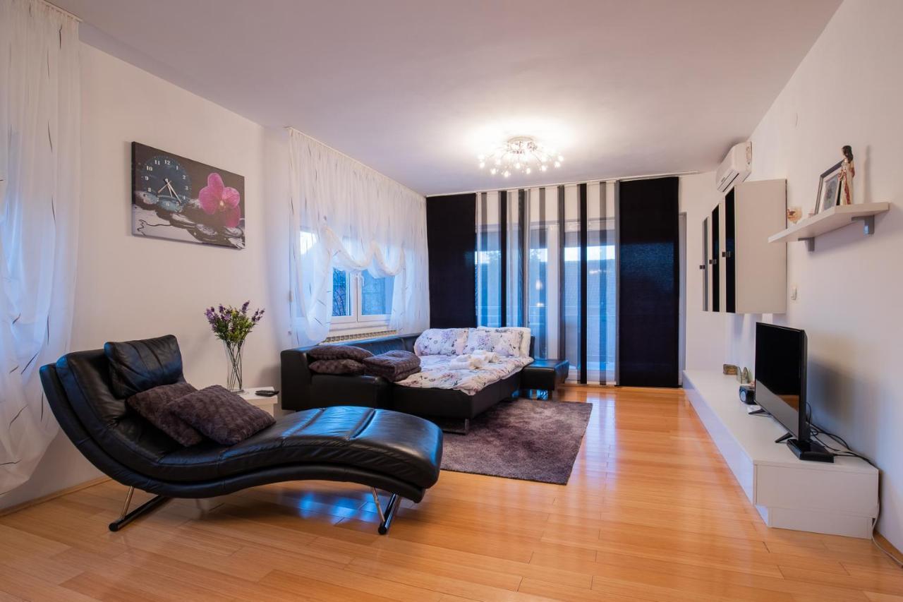 Apartman Vesna Bjelovar Eksteriør bilde